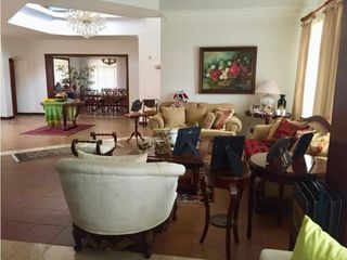 Foto 5 de CASA INDEPENDIENTE EN VENTA EN RIOMAR