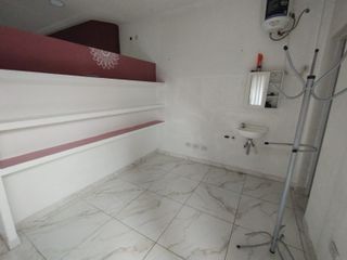 Foto 4 de Alquiler local