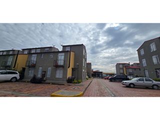 Foto 2 de GANGA CASA EN FUNZA CELTA 3