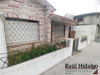 Foto 1 de CASA A RECICLAR EN EL BARRIO NUEVA POMPEYA