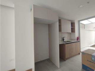 Foto 7 de Monteserrín, Suite en Venta, 90m2, 1 Habitación