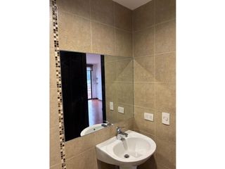Foto 5 de HERMOSA SUITE EN RENTA AV. PASEO DE LOS CAÑARIS CUENCA
