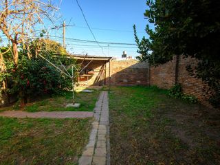Foto 36 de Casa en Venta en Pje. Koch