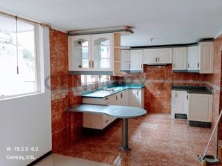 Foto 5 de Arriendo casa en Conocoto, Avenida Ilalo