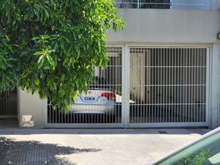 Foto 4 de COCHERA CUBIERTA en VILLA URQUIZA!!!