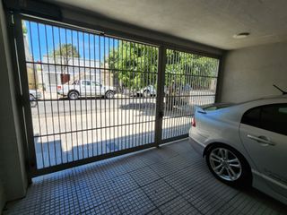 Foto 5 de COCHERA CUBIERTA en VILLA URQUIZA!!!