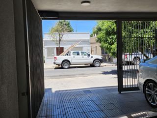 Foto 6 de COCHERA CUBIERTA en VILLA URQUIZA!!!