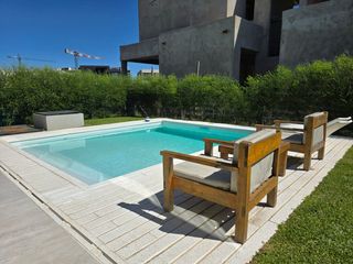 Foto 46 de VENTA CASA 6 AMBIENTES BARRIO CARPINCHOS NORDELTA