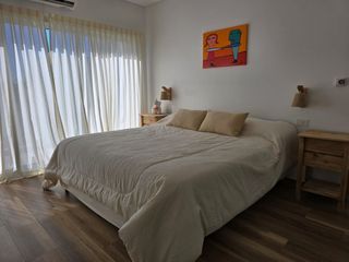 Foto 36 de VENTA CASA 6 AMBIENTES BARRIO CARPINCHOS NORDELTA