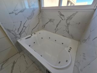 Foto 41 de VENTA CASA 6 AMBIENTES BARRIO CARPINCHOS NORDELTA