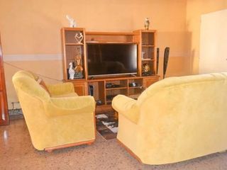 Foto 8 de Casa lote propio 4 amb con dependencia RECICLADA