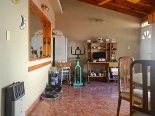 Foto 13 de Casa lote propio 4 amb con dependencia RECICLADA