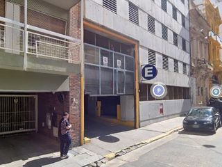Foto 3 de Cochera en venta - 15mts2 - Balvanera