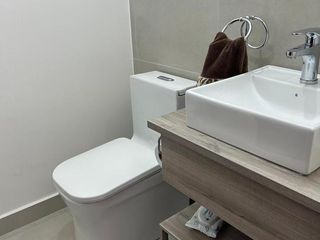 Foto 4 de vendo casa en Puembo con hermosa vista