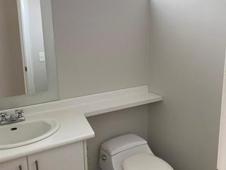 Foto 8 de VENTA CASA 4 DORMITORIOS, CADA UNO CON BAÑO,  EN CUMBAYA