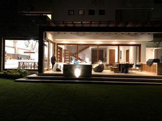Foto 6 de Vendo casa Urb La Viña