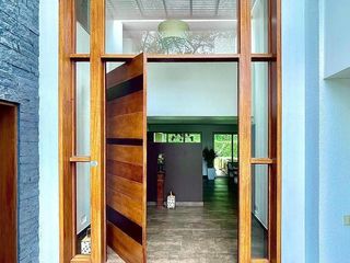 Foto 1 de Vendo casa en Urb La Viña