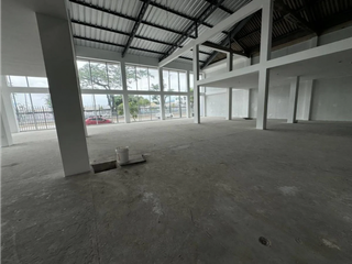 Foto 13 de Alquiler de Local Comercial de Estreno – 2.100 m² – Guayaquil