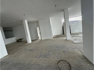 Foto 14 de Alquiler de Local Comercial de Estreno – 2.100 m² – Guayaquil