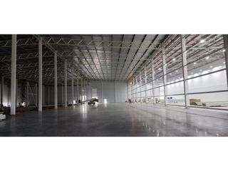 Foto 15 de Guayaquil, Moderno Complejo de Bodegas de 2688 m² en Vía a Daule