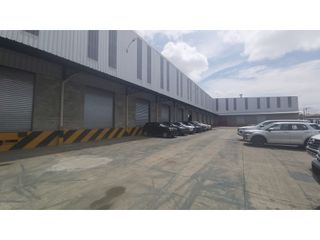 Foto 1 de Guayaquil en Via Daule Alquilo bodega 4850 m2