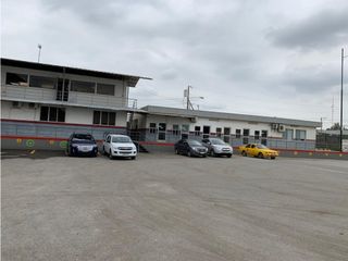 Foto 6 de Vía Perimetral  - Vía Daule se alquila bodega de 5500 m2