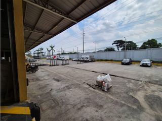 Foto 8 de Guayaquil, Via Daule se alquila Bodega 1975 m²