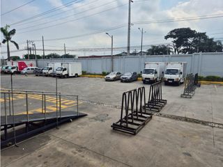 Foto 9 de Guayaquil, Via Daule se alquila Bodega 5885 m²