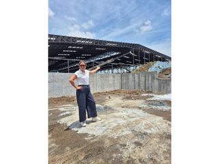 Foto 1 de Guayaquil, Via Daule Se Alquila Bodega de 9910 m²