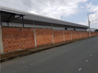 Foto 24 de VA A LA COSTA Y PERIMETRAL alquilo bodega 2944 m²