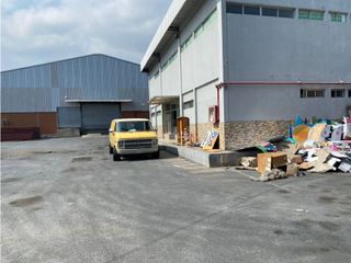 Foto 4 de VA A LA COSTA Y PERIMETRAL alquilo bodega 2944 m²