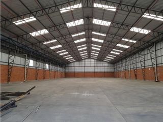 Foto 35 de VA A LA COSTA Y PERIMETRAL alquilo bodega 2410 m²
