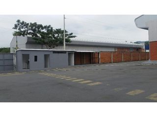 Foto 27 de VA A LA COSTA Y PERIMETRAL alquilo bodega 2410 m²