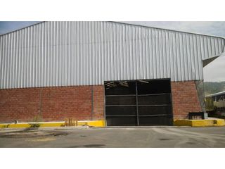 Foto 20 de VA A LA COSTA Y PERIMETRAL alquilo bodega 2410 m²