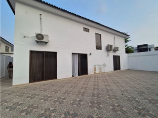 Foto 2 de Vía a la Costa, Urb. Punta Esmeralda se vende casa
