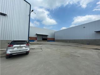Foto 1 de Via Duran Yaguachi - Alquiler de Bodega 5600 m²
