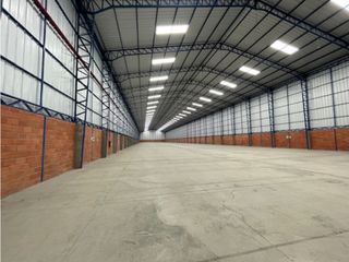 Foto 2 de Via Duran Yaguachi - Alquiler de Bodega 5600 m²