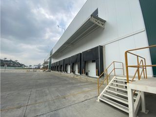 Foto 1 de *VA A DAULE BODEGA 11320 m² ideal centro de distribución y logística