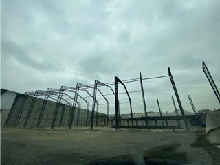 Foto 8 de Guayaquil Vía Perimetral se alquila bodega de 8000 m2