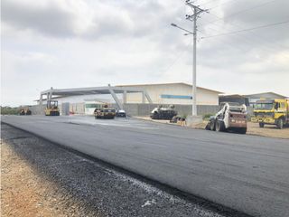 Foto 18 de DURAN Se alquilan naves industriales de 15000 m2 
