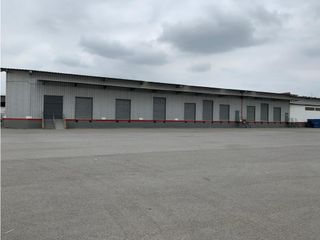 Foto 11 de Vía Perimetral  - Vía Daule se alquila bodega de 5000 m2