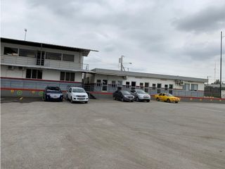 Foto 17 de Vía Perimetral  - Vía Daule se alquila bodega de 5000 m2