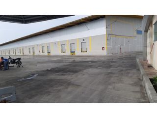 Foto 14 de Alquiler bodega industrial 1000 m2 - Durán, Guayaquil, Ecuador