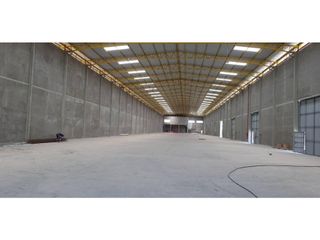 Foto 7 de Alquiler bodega industrial 1000 m2 - Durán, Guayaquil, Ecuador