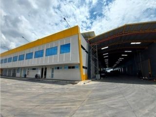 Foto 1 de Alquiler bodega industrial 1000 m2 - Durán, Guayaquil, Ecuador