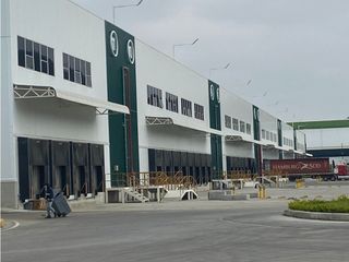 Foto 2 de VA DAULE BODEGA de 2830 m² ideal CENTRO DE DISTRIBUCION