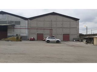 Foto 3 de Alquilo bodegas 3.000 m2 en Via Daule