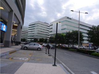 Foto 7 de *Guayaquil, Parque Empresarial Colon oficina de 4000 m2*