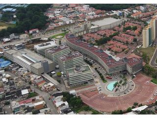 Foto 11 de *Guayaquil, Parque Empresarial Colon oficina de 4000 m2*