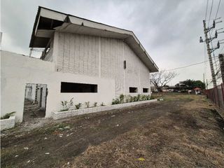 Foto 8 de Alquilo.Terreno.13.200.m2 en.Via Daule